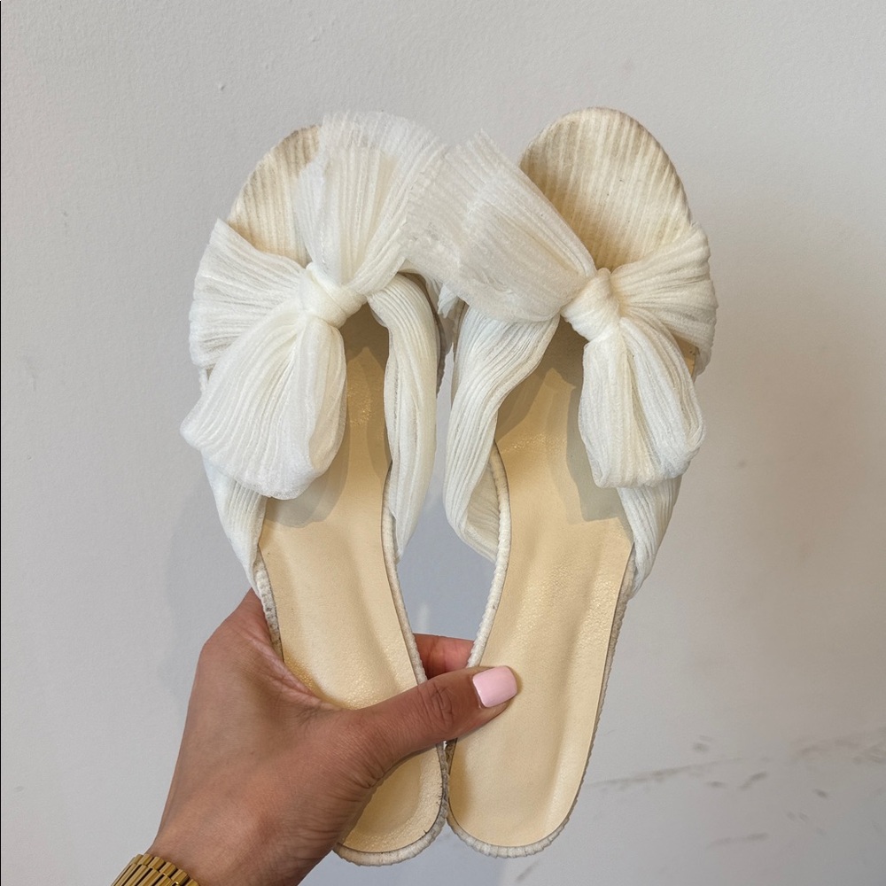 Women's White Bow Slide Sandals size 43 (size 10)